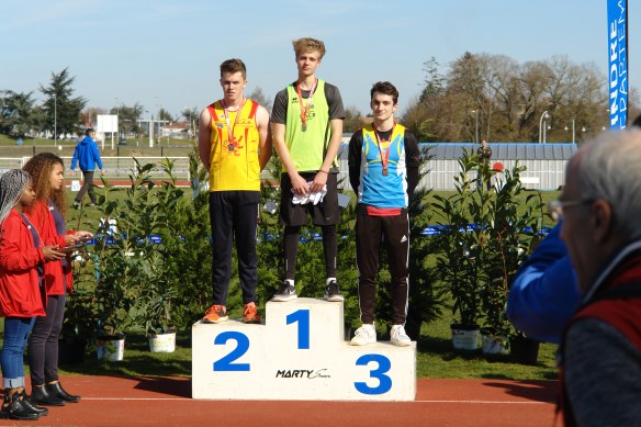 podium-2
