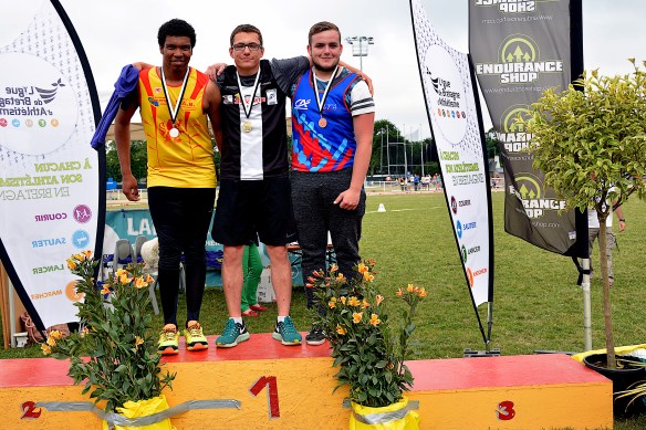 Simon Naouirdine 2° au poids